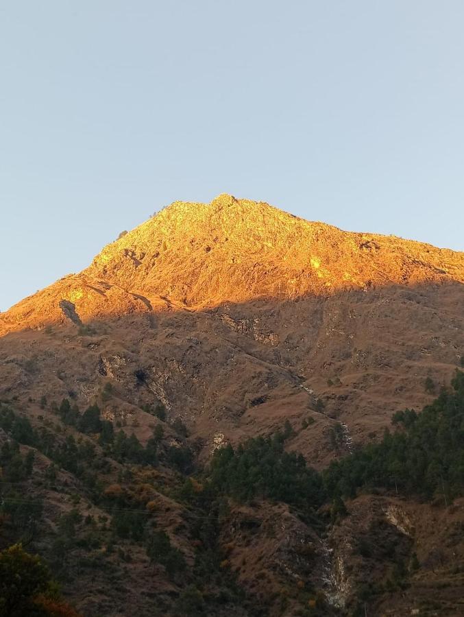 Rrr Resorts Tirthan Valley By Rrr Hotels & Resorts Banjar Экстерьер фото